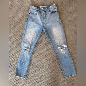 Abercrombie Curve Love High Rise Jeans Distressed Light Wash Size 25 Short